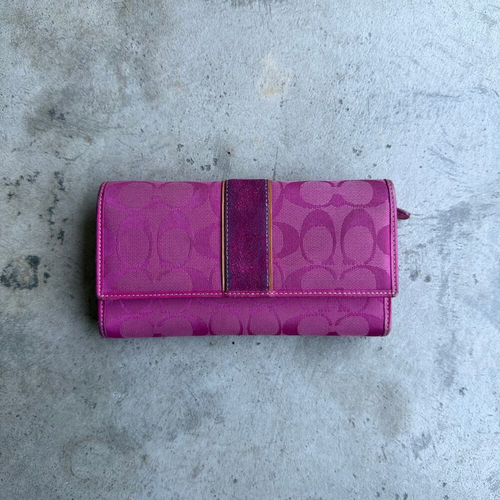 Vintage Y2K Coach Soho Pink Monogram Trifold Wallet Checkbook Holder